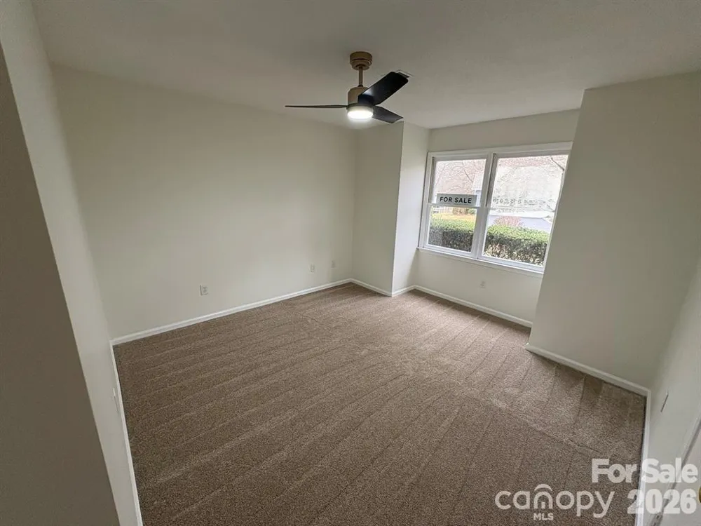 13 Laurel Place Drive Asheville, NC 28803
