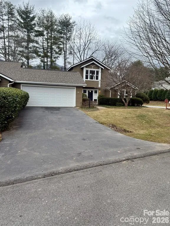 13 Laurel Place Drive Asheville, NC 28803