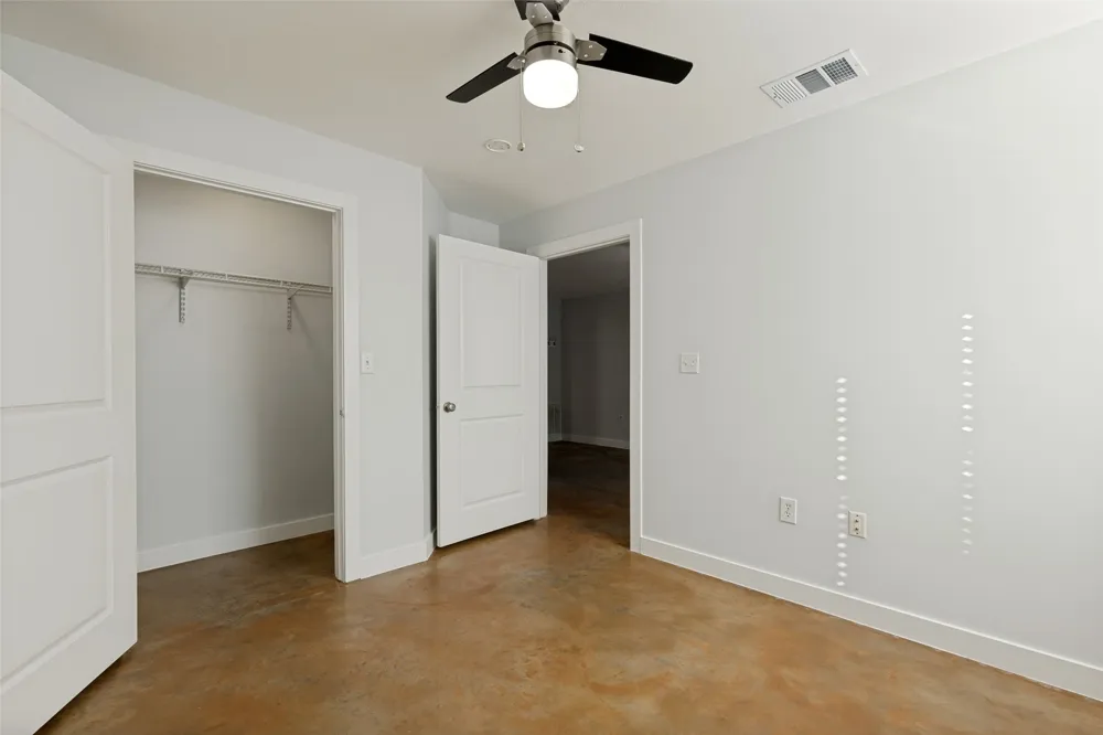 5111 Manett Street #105 Dallas, TX 75206