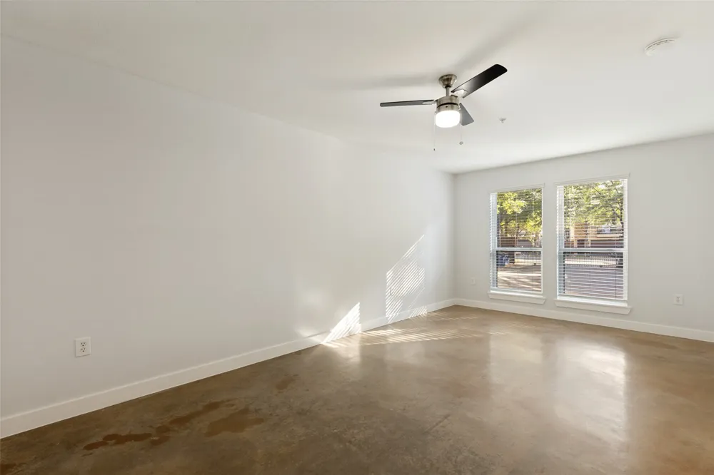 5111 Manett Street #105 Dallas, TX 75206