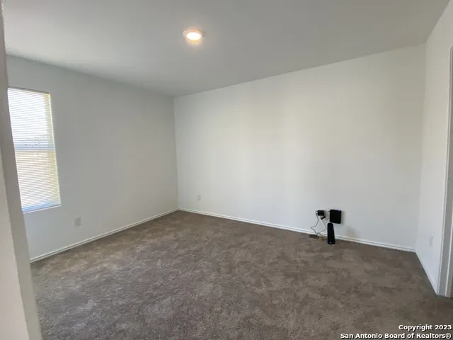 7238 OX PL San Antonio, TX 78252