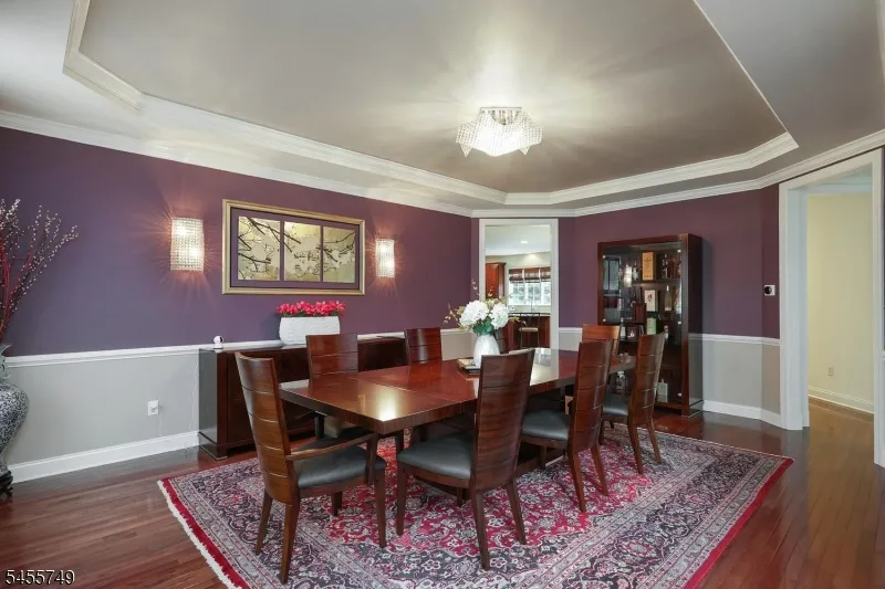 26 Drost Ln Hillsborough, NJ 08844