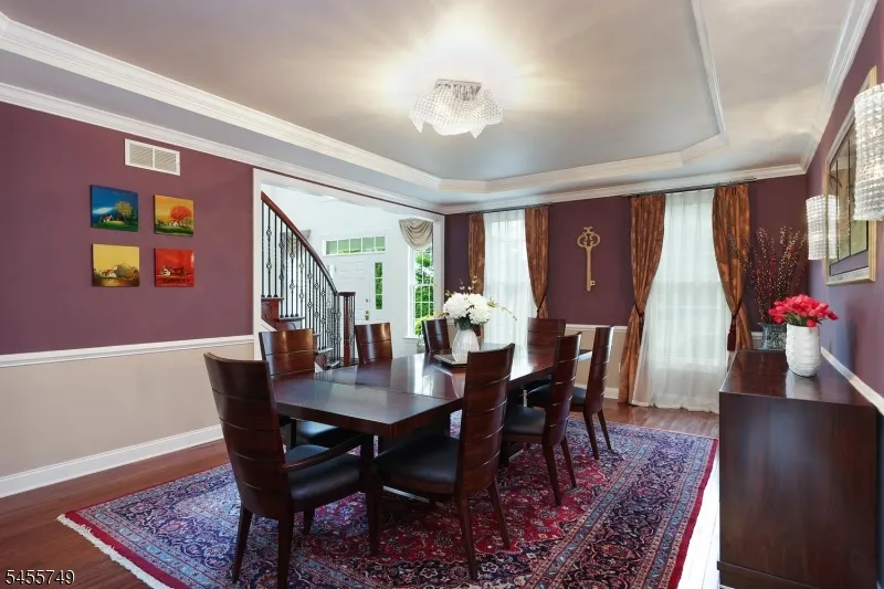 26 Drost Ln Hillsborough, NJ 08844