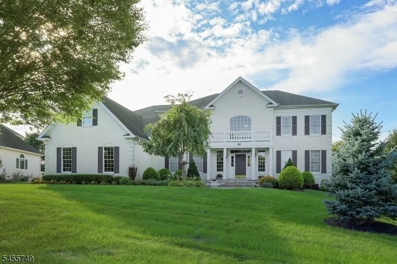 26 Drost Ln Hillsborough, NJ 08844