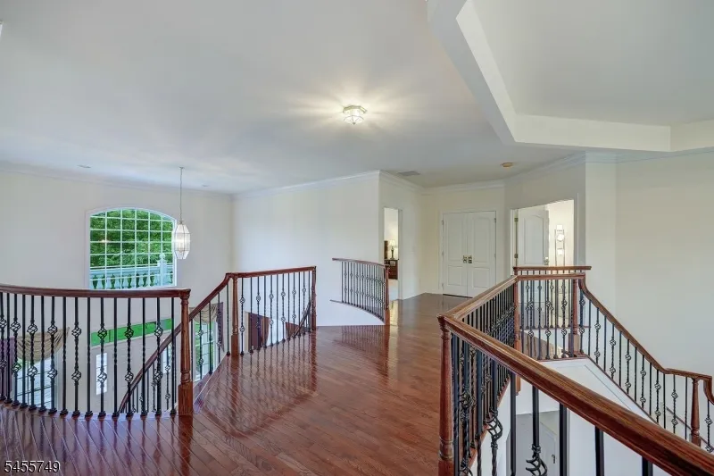 26 Drost Ln Hillsborough, NJ 08844
