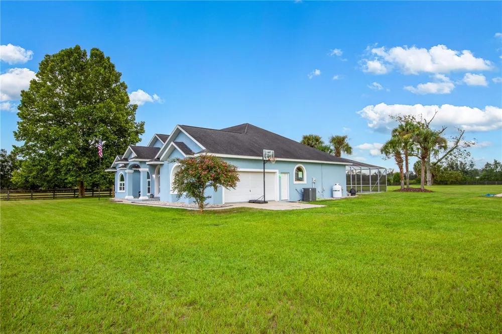 5309 NW 15TH STREET Bell, FL 32619