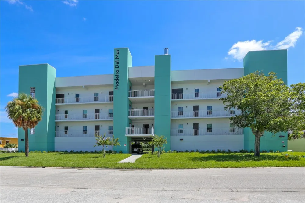 15305 1ST STREET E #305 Madeira Beach, FL 33708