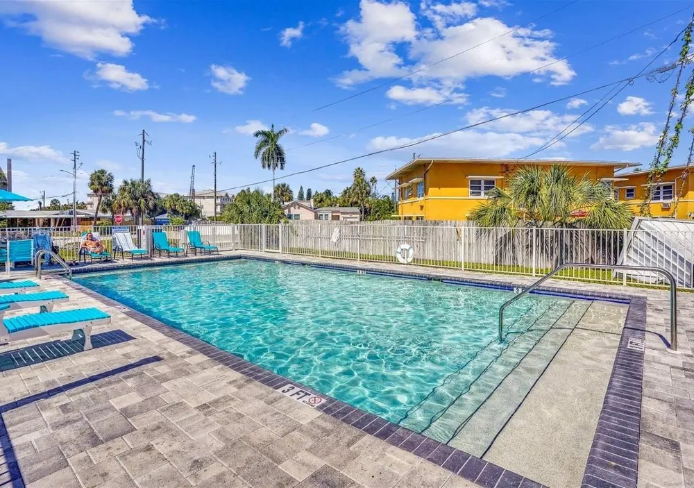 15305 1ST STREET E #305 Madeira Beach, FL 33708