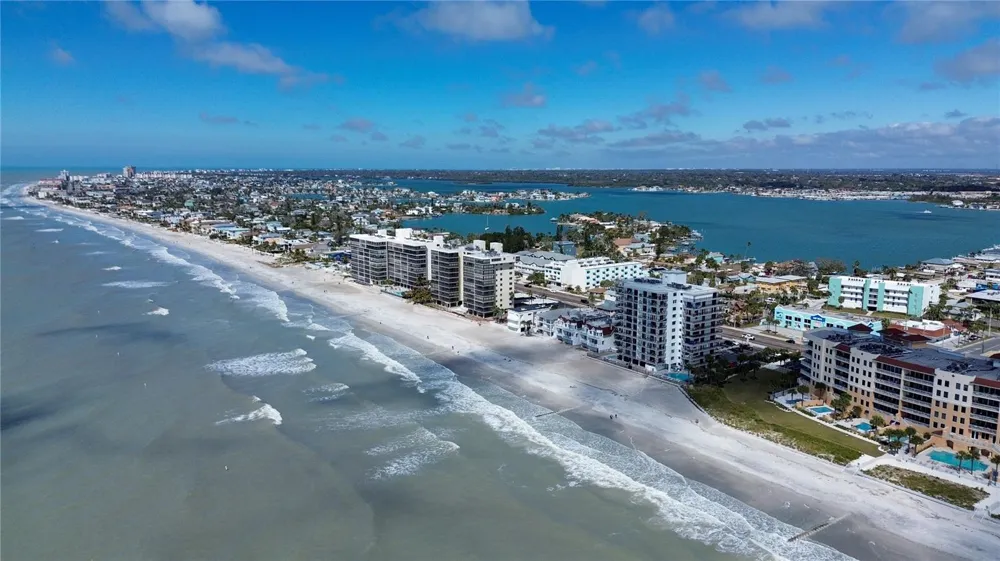 15305 1ST STREET E #305 Madeira Beach, FL 33708