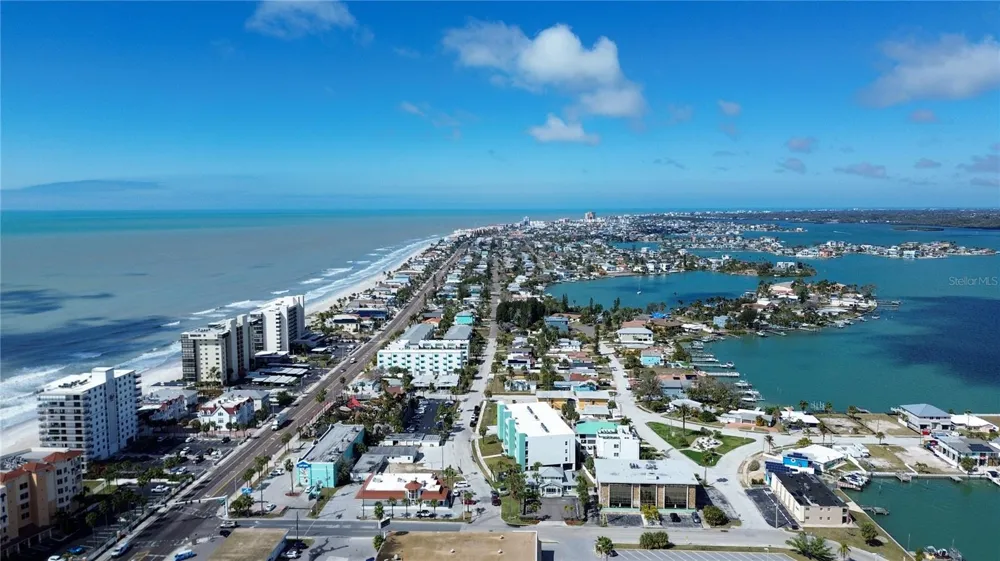 15305 1ST STREET E #305 Madeira Beach, FL 33708