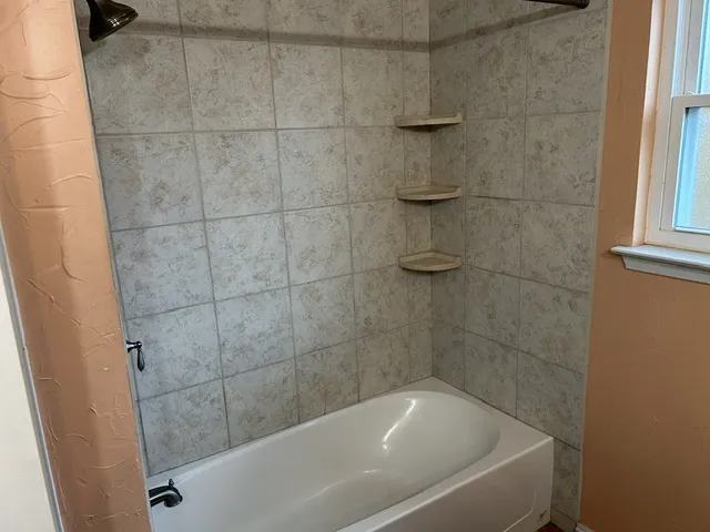 11624 Quarter Horse Trail Austin, TX 78750