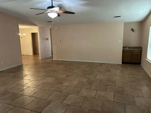 11624 Quarter Horse Trail Austin, TX 78750
