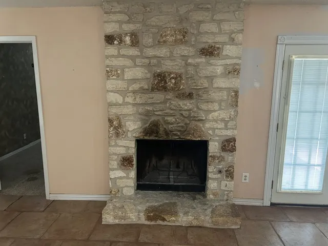 11624 Quarter Horse Trail Austin, TX 78750