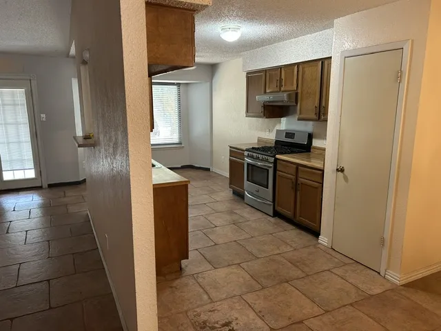 11624 Quarter Horse Trail Austin, TX 78750