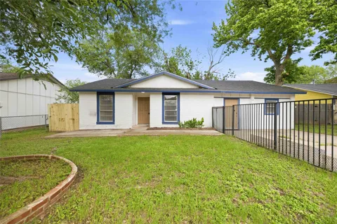 4502 Turnstone Drive