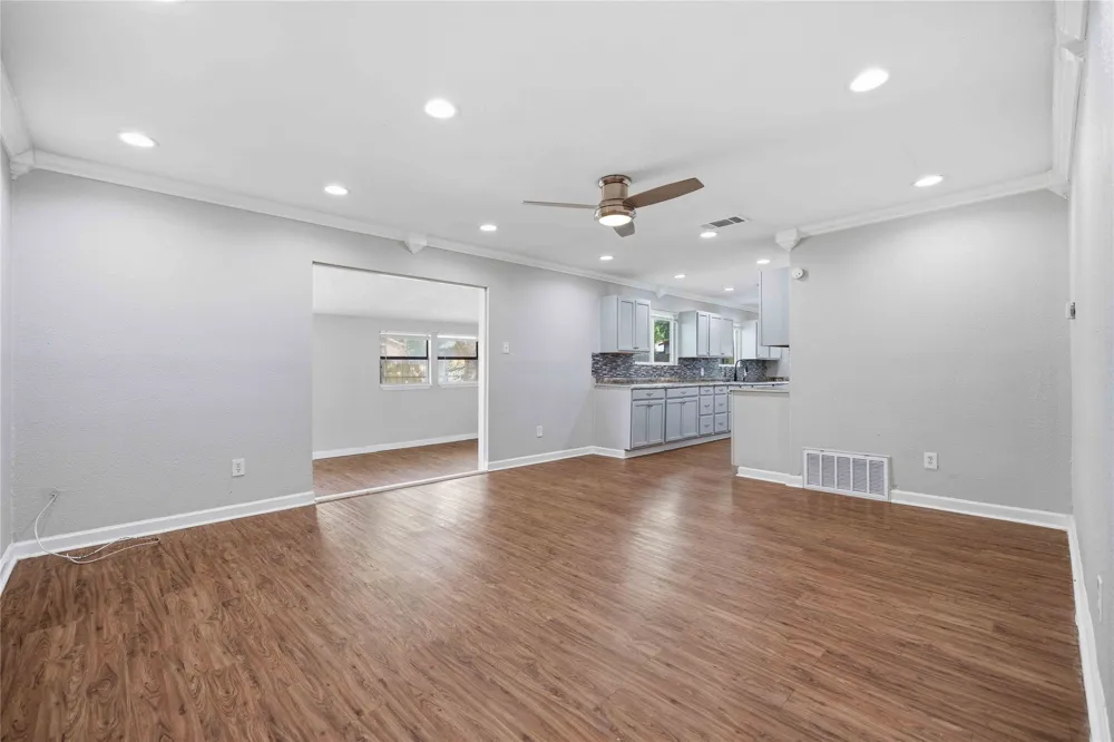 4502 Turnstone Drive Austin, TX 78744