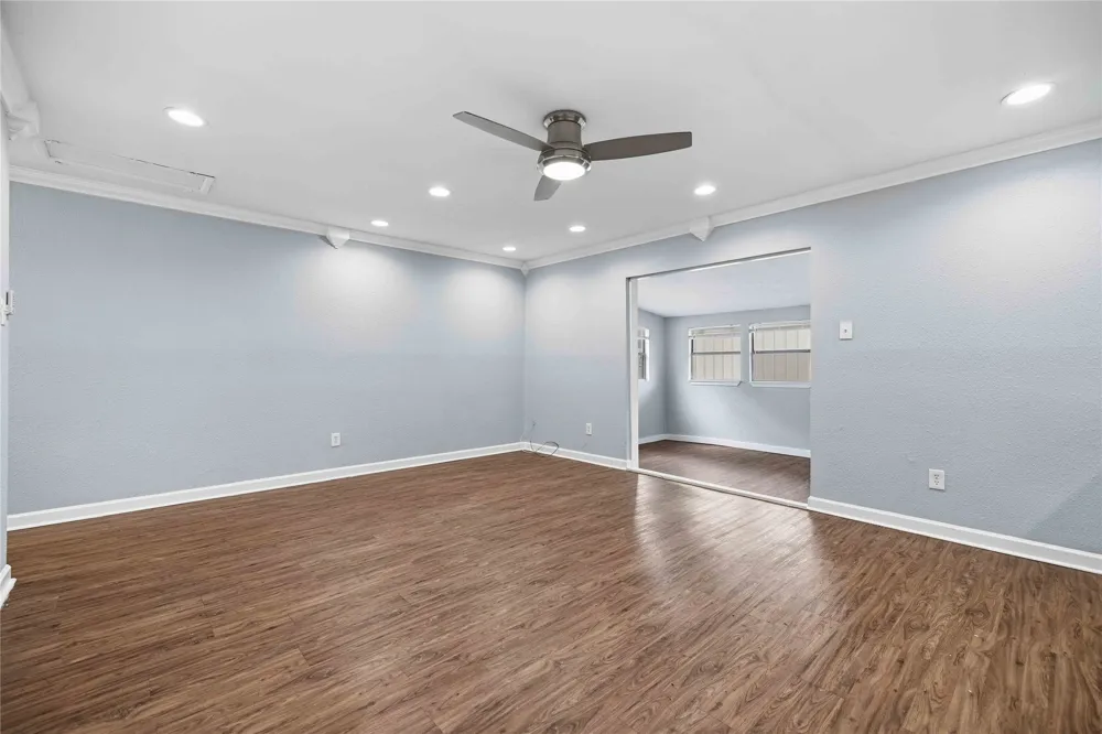 4502 Turnstone Drive Austin, TX 78744