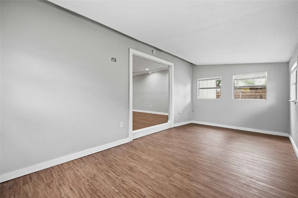 4502 Turnstone Drive Austin, TX 78744