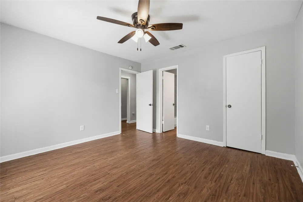 4502 Turnstone Drive Austin, TX 78744