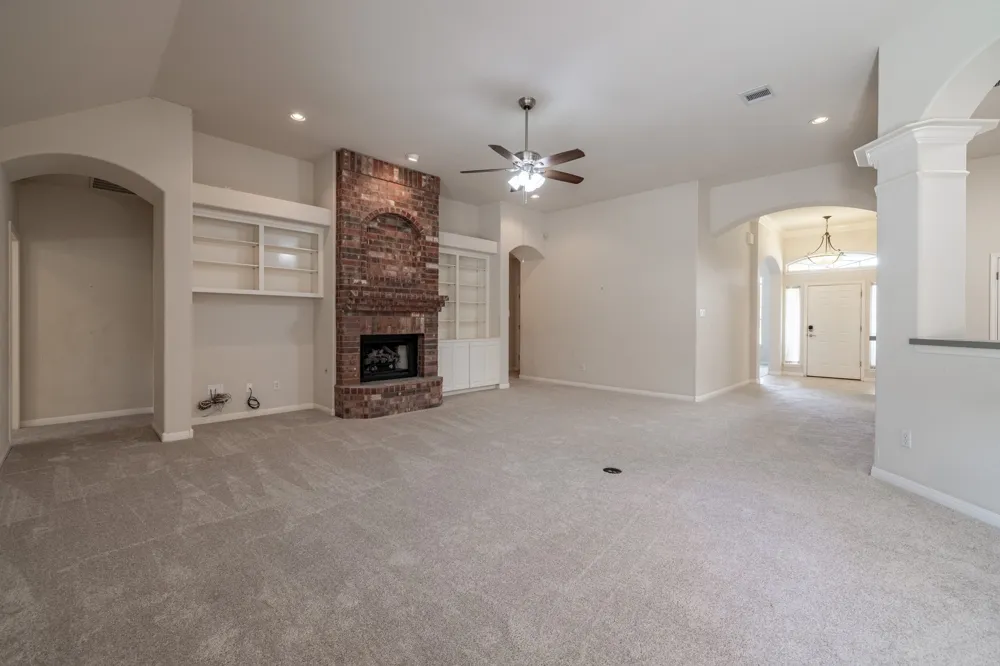 124 Stonehedge Boulevard Georgetown, TX 78626