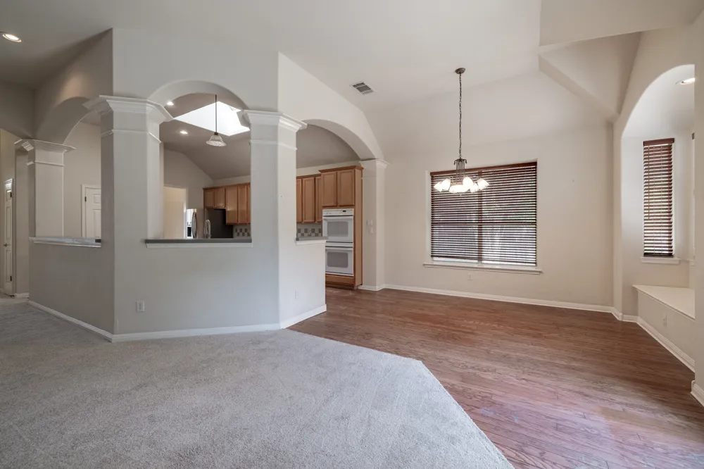 124 Stonehedge Boulevard Georgetown, TX 78626