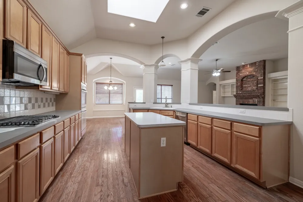 124 Stonehedge Boulevard Georgetown, TX 78626
