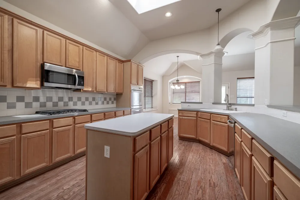 124 Stonehedge Boulevard Georgetown, TX 78626