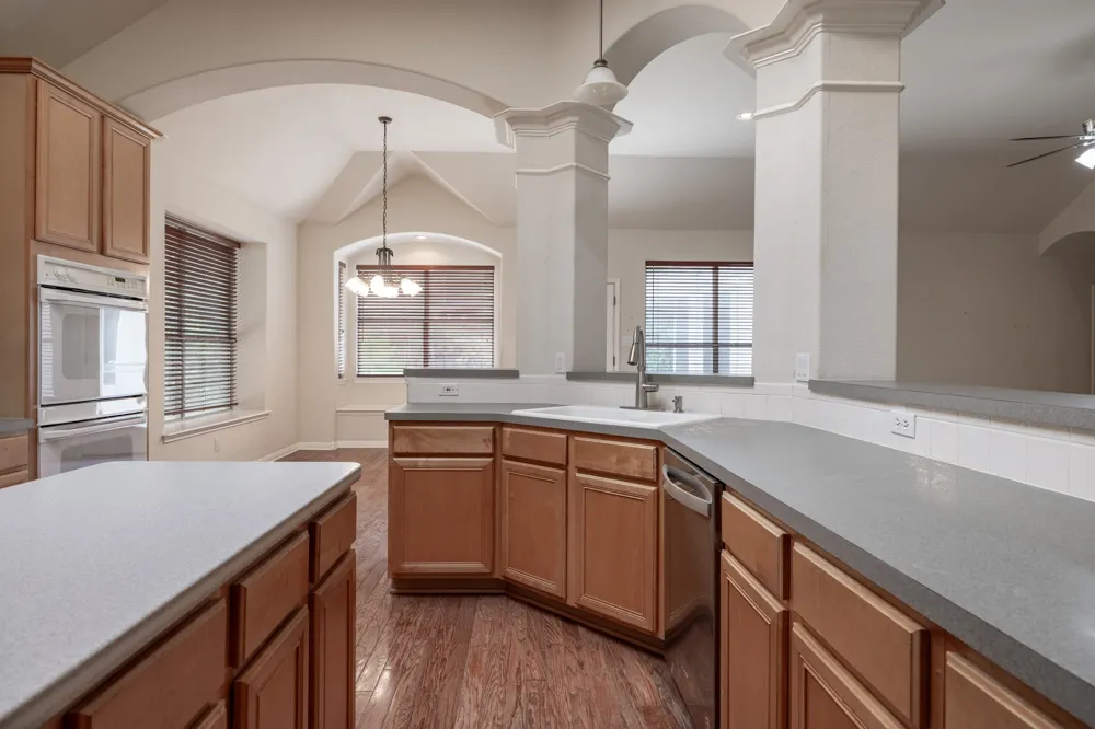 124 Stonehedge Boulevard Georgetown, TX 78626