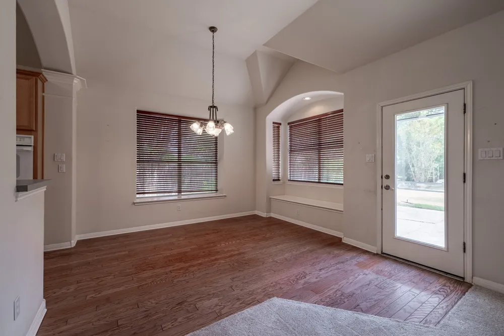 124 Stonehedge Boulevard Georgetown, TX 78626