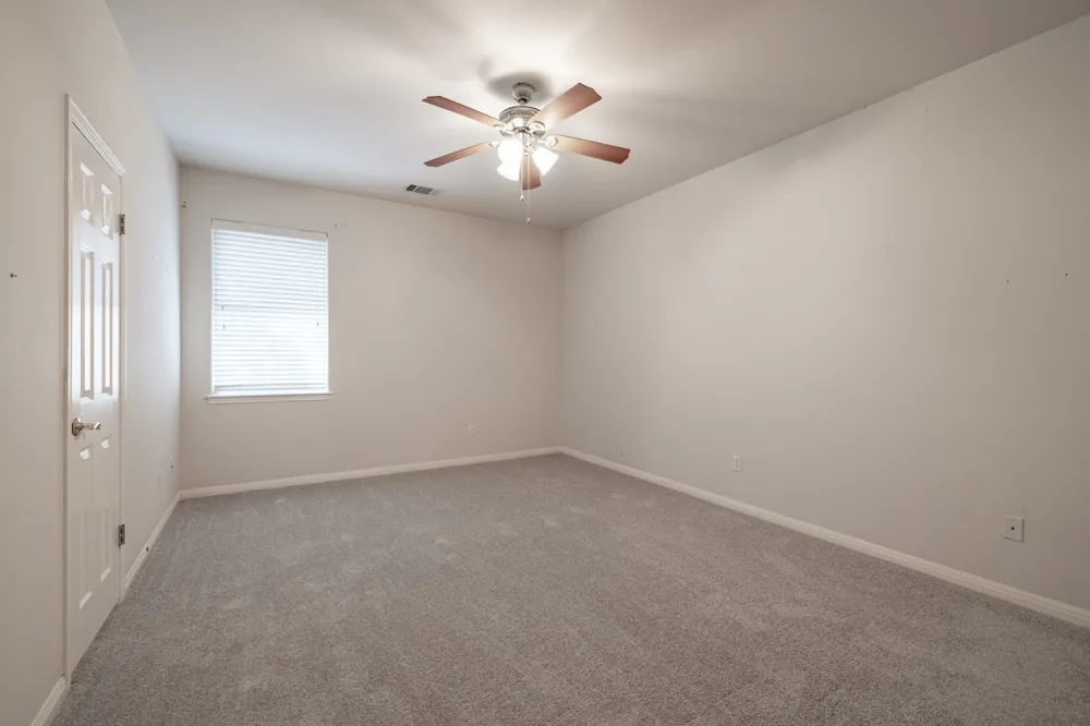 124 Stonehedge Boulevard Georgetown, TX 78626