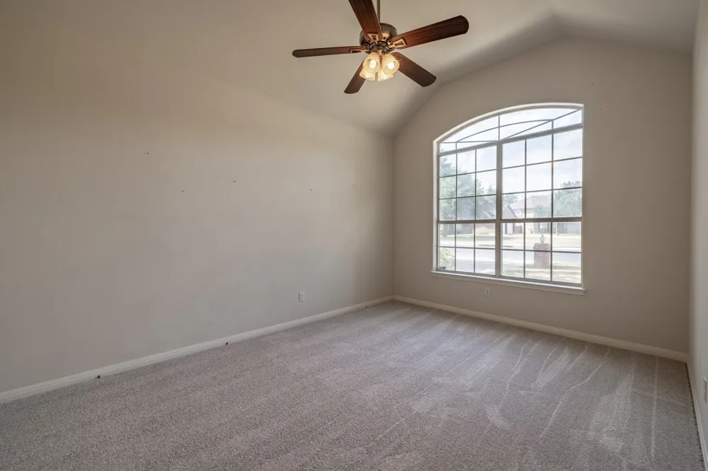 124 Stonehedge Boulevard Georgetown, TX 78626