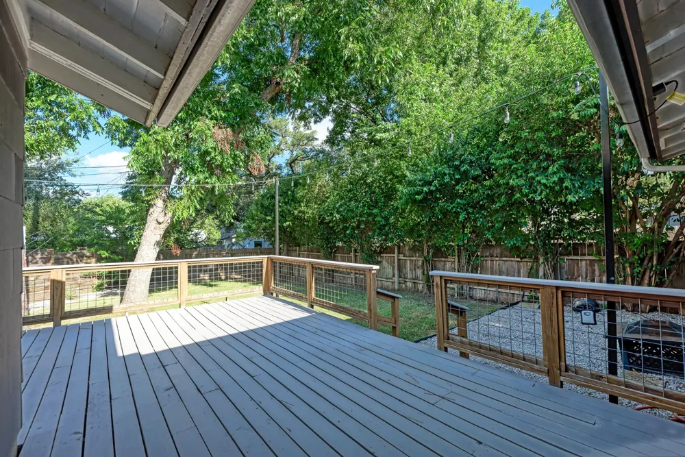 2508 East Side Drive Austin, TX 78704