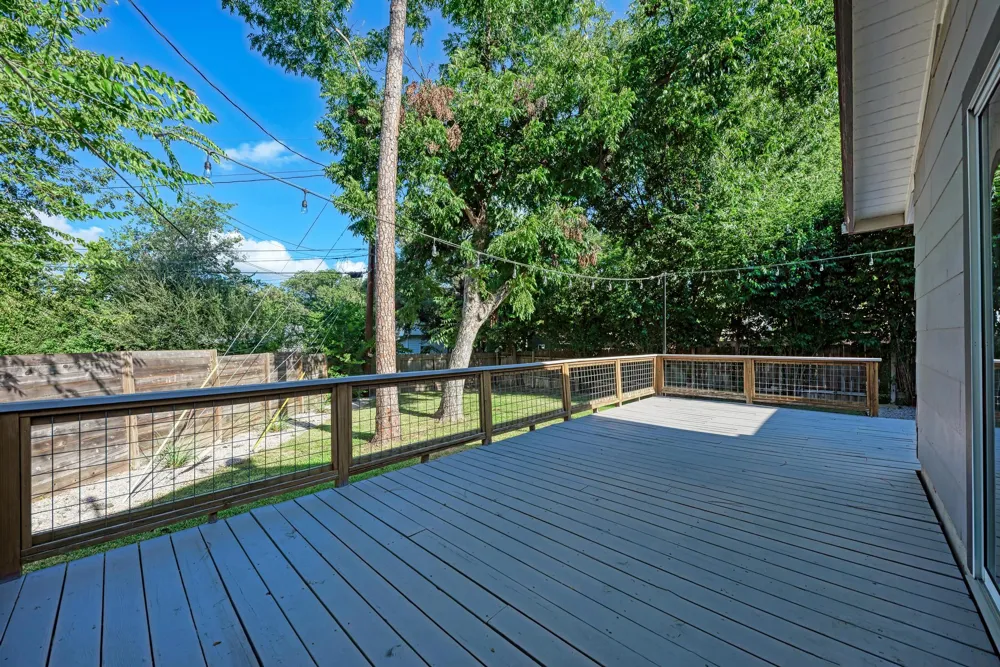 2508 East Side Drive Austin, TX 78704