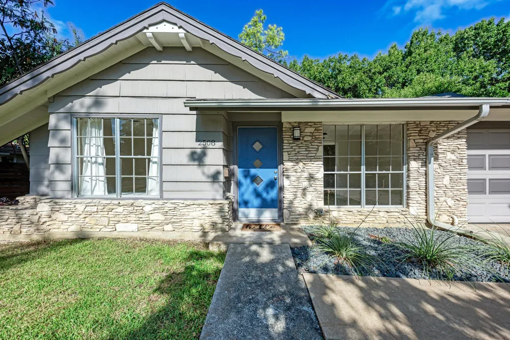 2508 East Side Drive Austin, TX 78704