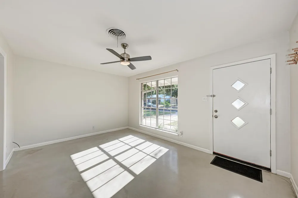 2508 East Side Drive Austin, TX 78704