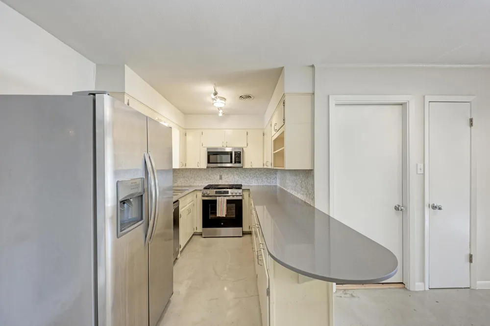 2508 East Side Drive Austin, TX 78704