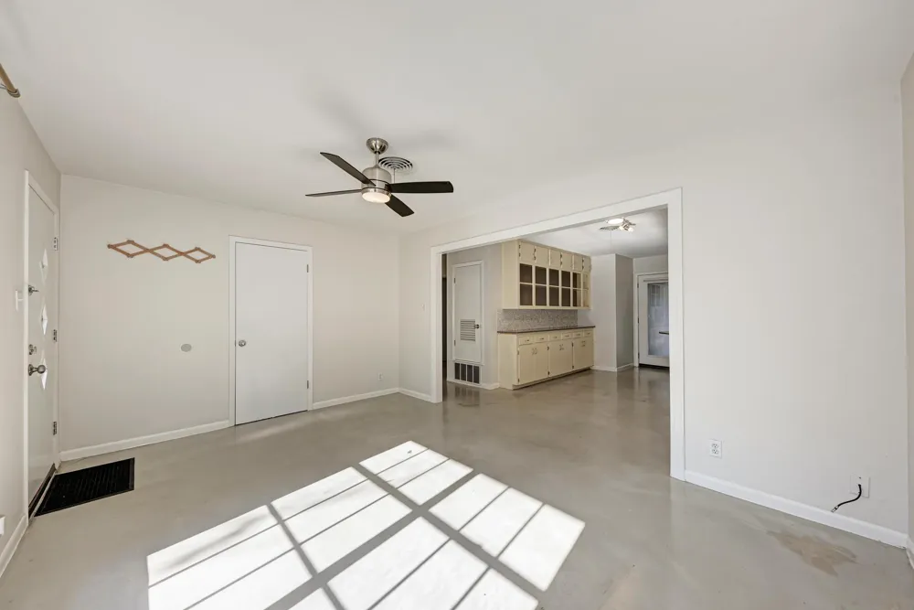 2508 East Side Drive Austin, TX 78704