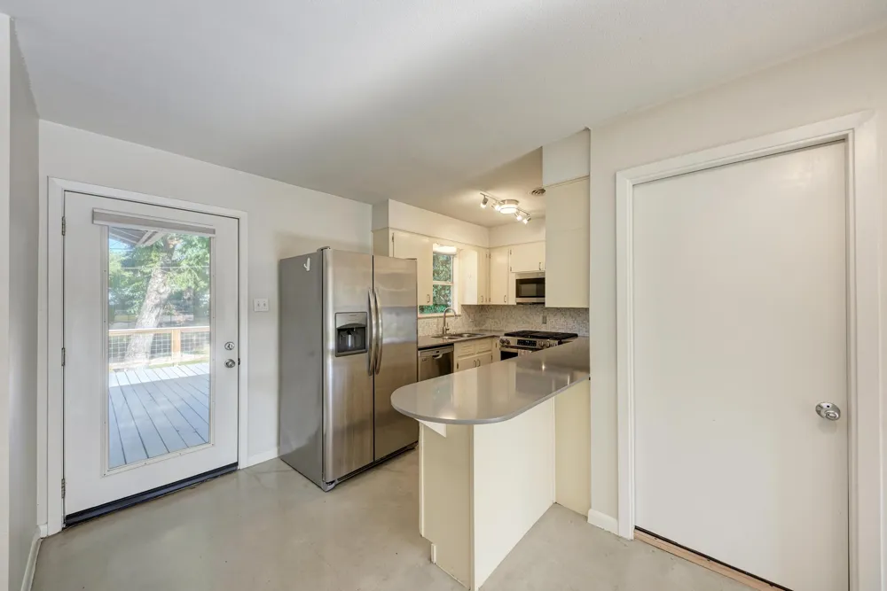 2508 East Side Drive Austin, TX 78704