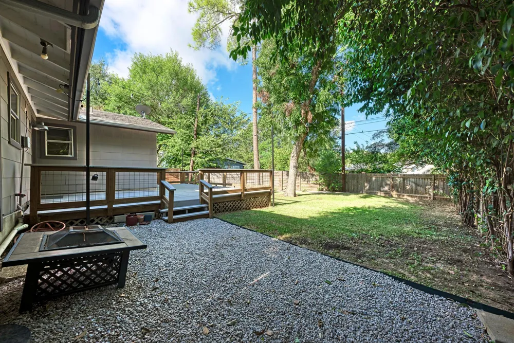 2508 East Side Drive Austin, TX 78704