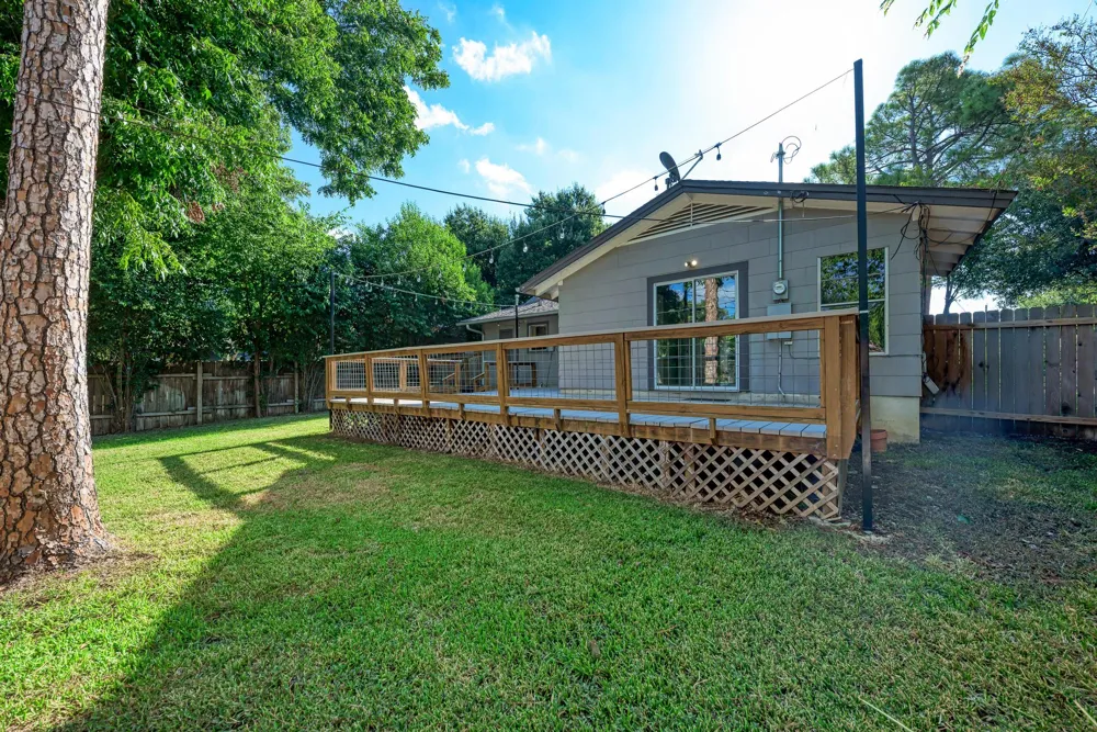 2508 East Side Drive Austin, TX 78704
