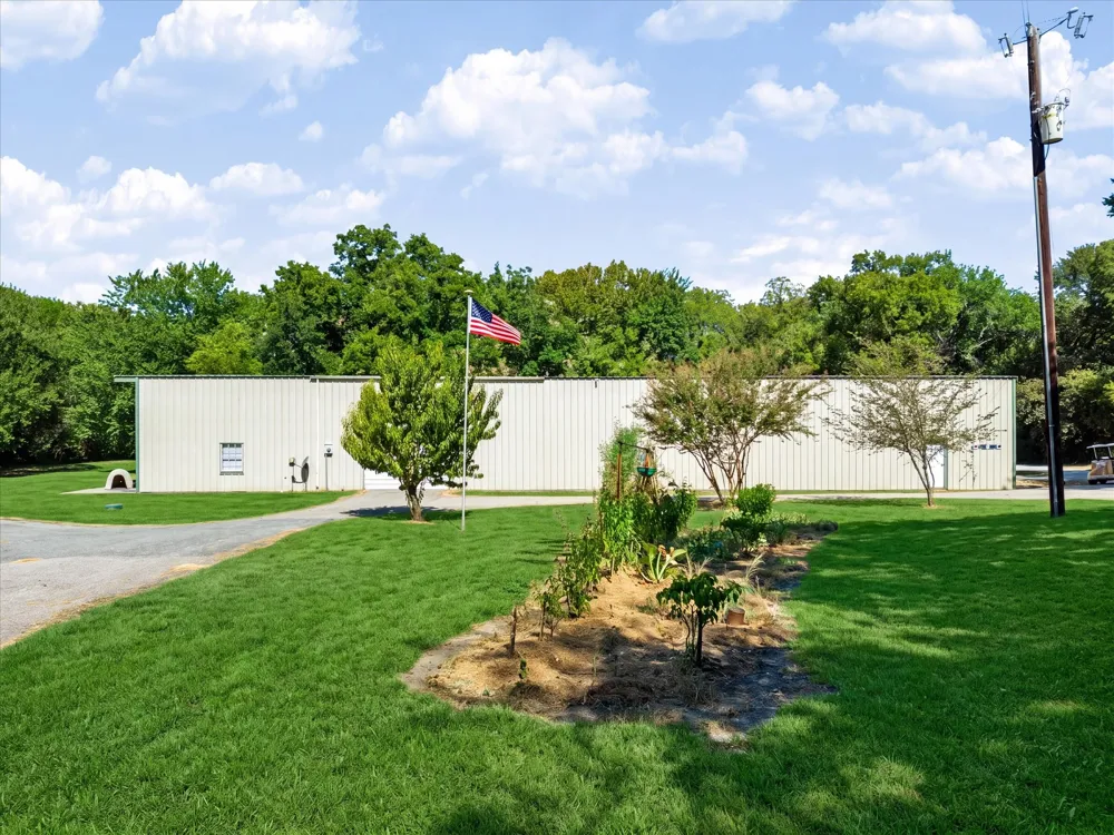 6747 County Road 424 Anna, TX 75409
