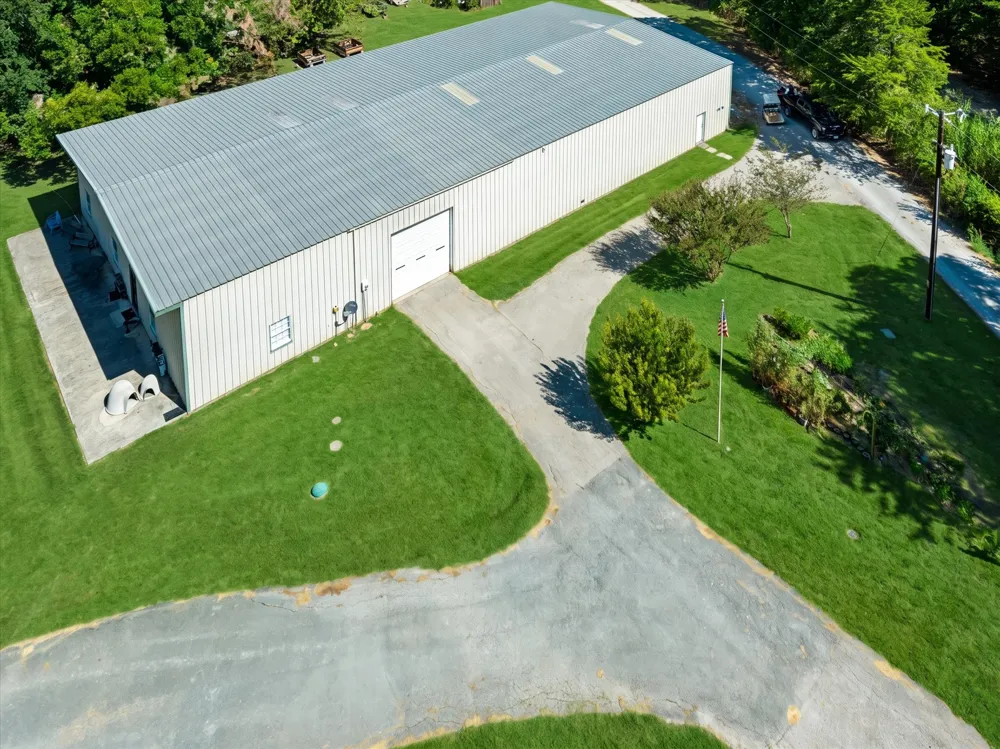 6747 County Road 424 Anna, TX 75409
