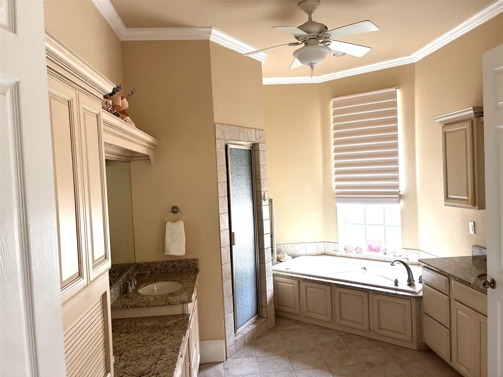 6747 County Road 424 Anna, TX 75409