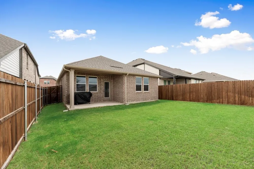 509 Waterhouse Lake Drive Anna, TX 75409