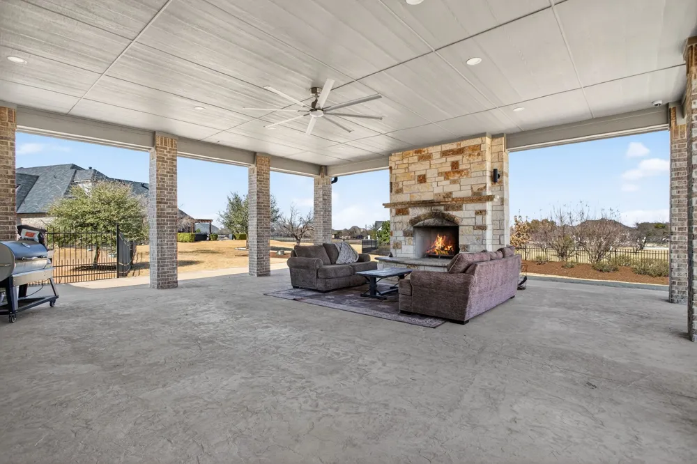 301 Rustic View Lane Aledo, TX 76008