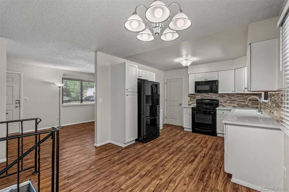 1675 Mineola Street Colorado Springs, CO 80915