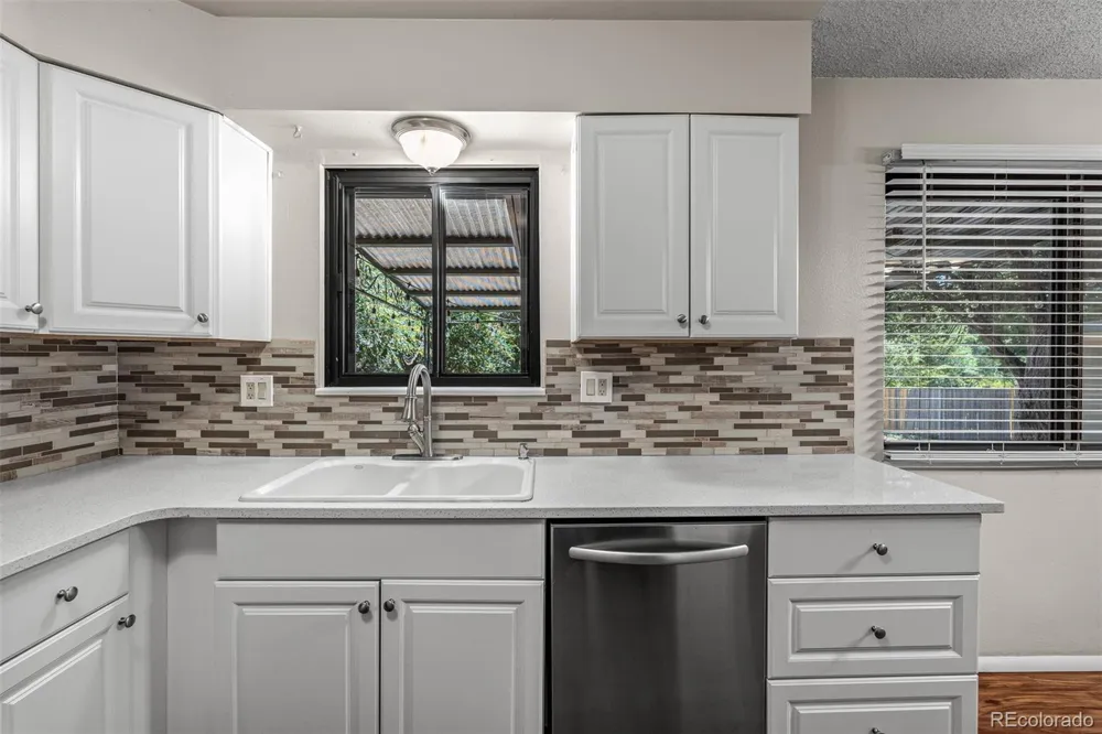 1675 Mineola Street Colorado Springs, CO 80915