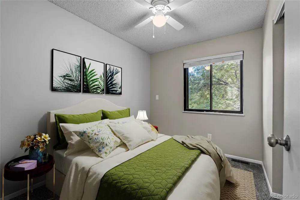 1675 Mineola Street Colorado Springs, CO 80915