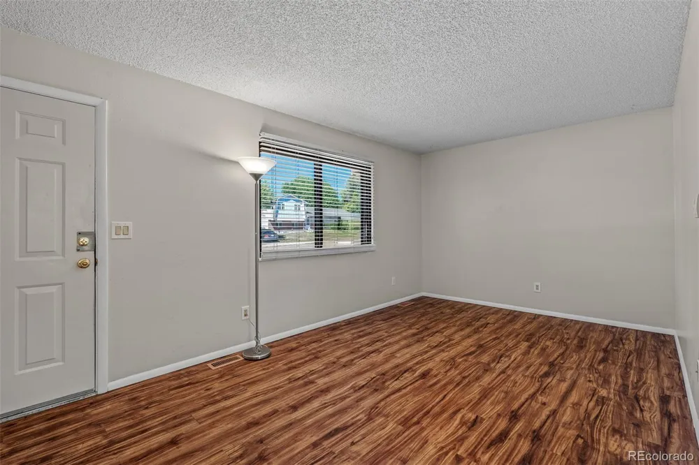 1675 Mineola Street Colorado Springs, CO 80915