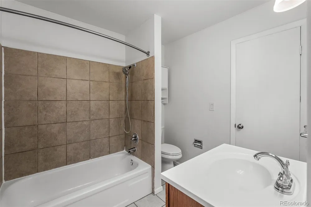 1675 Mineola Street Colorado Springs, CO 80915